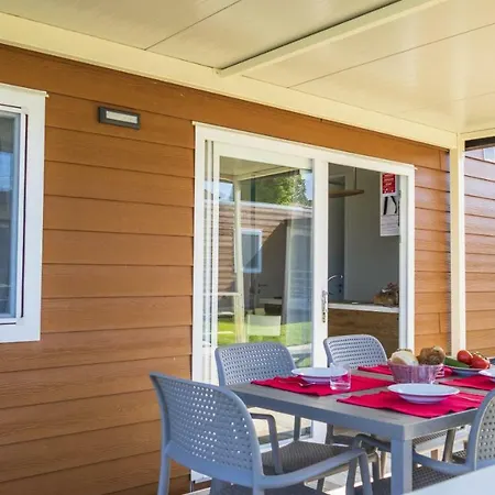 Idealazise And Village