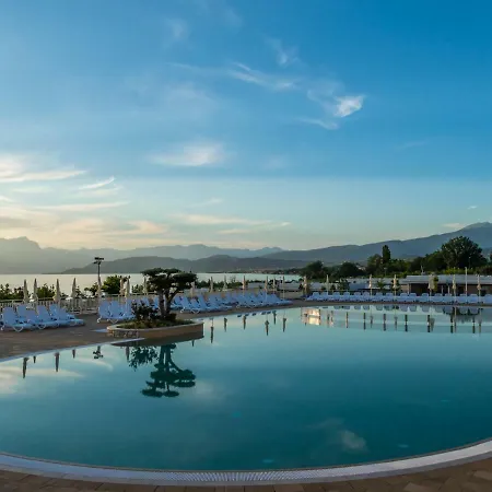 Idealazise And Village Lazise